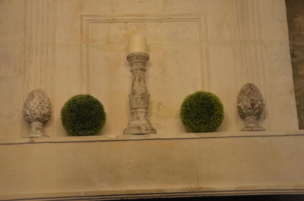Le Murmure Des Fees Issigeac Exterior photo